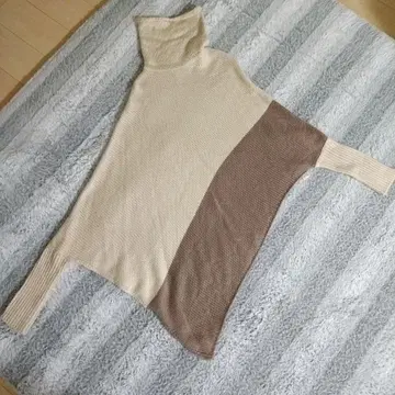 antiqua patterntorso 변형 터틀넥 니트 베이지