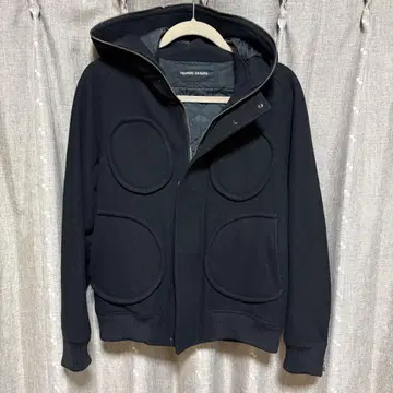 y092501 TSUMORI CHISATO 피 코트 블랙 아우터
