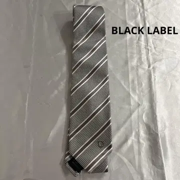 BLACK LABEL 그레이와 화이트 스트라이프 넥타이