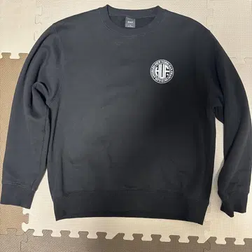 HUF 블랙 맨투맨 트레이닝복
