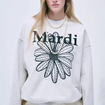 Mardi 자수 로고 맨투맨 그레이