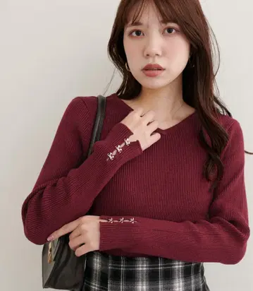 내추럴 꾸뛰르 팔크로 한정판 리본 참 소매 라메 니트 보르도 빨간색
