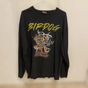 BIRDOG 코무돗토 300만 명 기념 긴팔 T