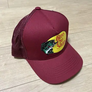 Bass Pro Shops 버건디 트래커 햇