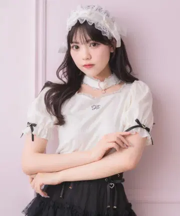 ROJITA 버클 초커 하트컷 상의