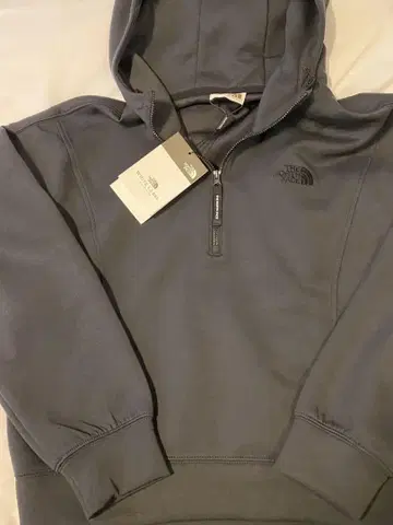 THE NORTH FACE 하프 지퍼 후드티
