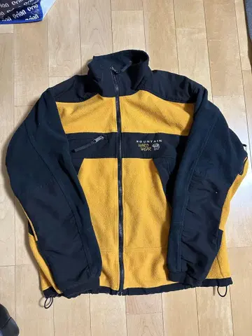 MOUNTAIN HARD WEAR 플리스 자켓