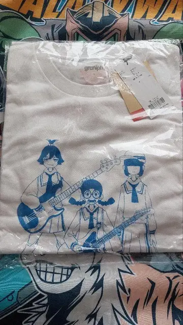 graniph 티로리 믹스 롱 T셔츠 Ado YOASOBI