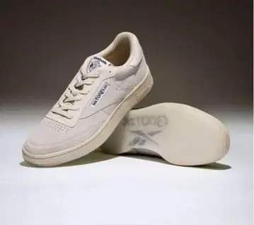 미사용 새상품 Reebok 스니커즈 SixTONES