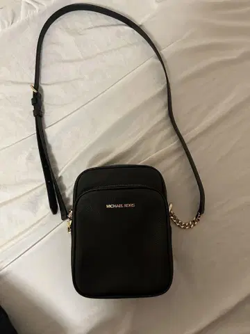 MICHAEL KORS 블랙 숄더백