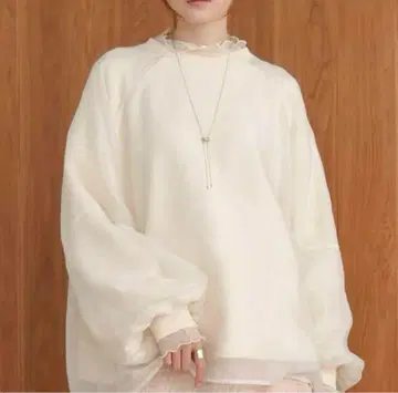 Bab 시어 레이어드 안감 맨투맨 아이보리