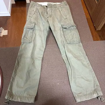 Abercrombie & Fitch 카고 팬츠 28