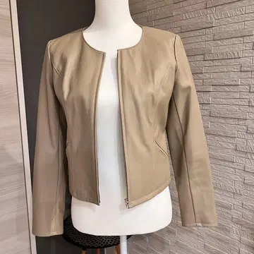 [ MI IA ] 베이지 노카라 가죽풍 자켓