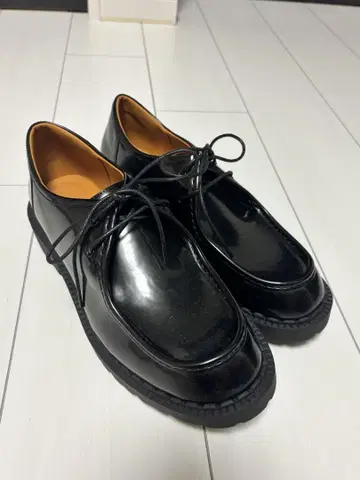 유니클로 C 레이스업 슈즈 28cm