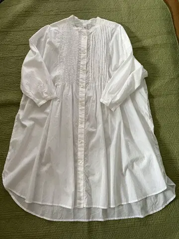 마두 파브리카 화이트 롱 셔츠
