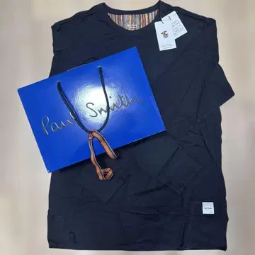 새상품 택 포함 Paul Smith 네이비 롱T 네이비 컬러