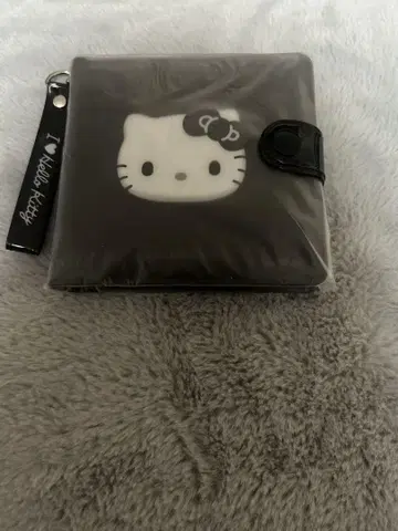 지갑 헬로키티