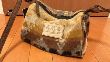 Pendleton 기하학 패턴 숄더백
