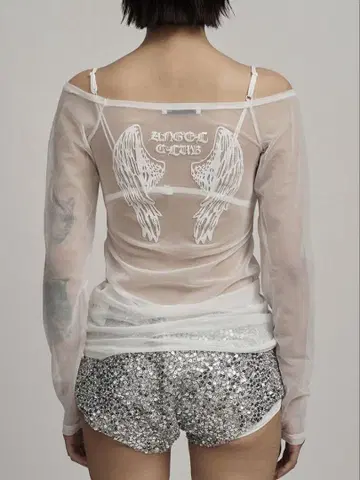 ILLIO ANGEL WINGS MESH LONGSLEEVE 화이트