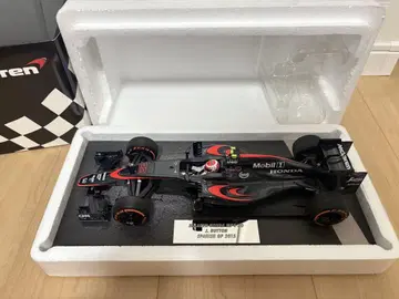 미니챔프스 MINICHAMPS F1 MP4-30 맥라렌 혼다