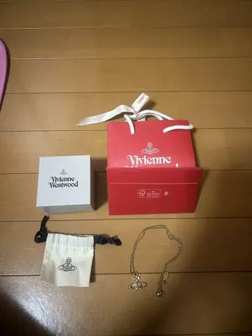 박스 포함 최저가 비비안 목걸이 vivian necklace