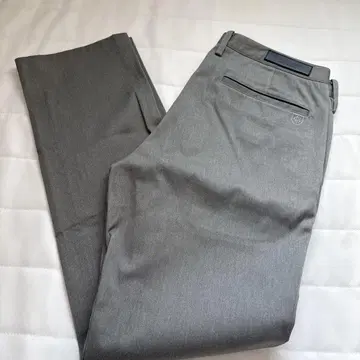 BLACK LABEL CRESBRIDGE 그레이 팬츠