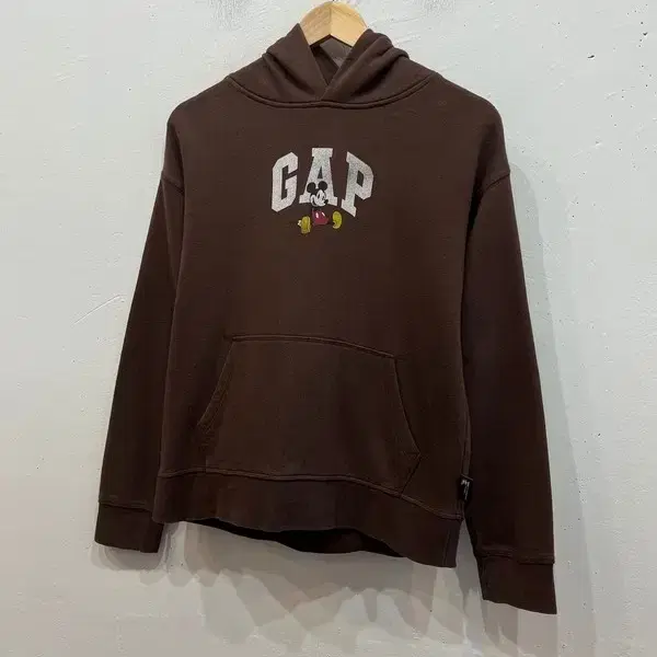 GAP 미키마우스 브라운 후드티 우먼즈