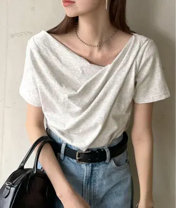 Futier land 드레이프 오프숄더 T셔츠 F 오트밀