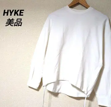HYKE 풀오버 슬릿 하이크 맨투맨 코디