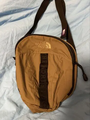 THE NORTH FACE 카키 숄더백