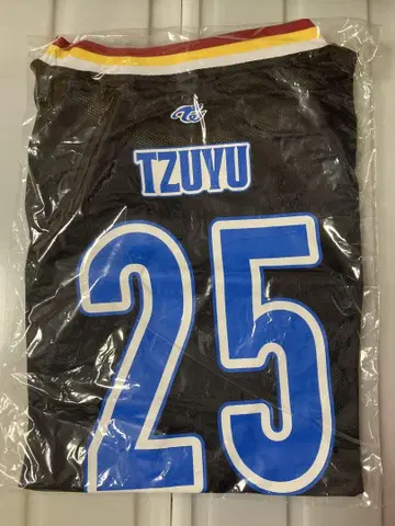 TWICE TZUYU 메쉬 유니폼 25