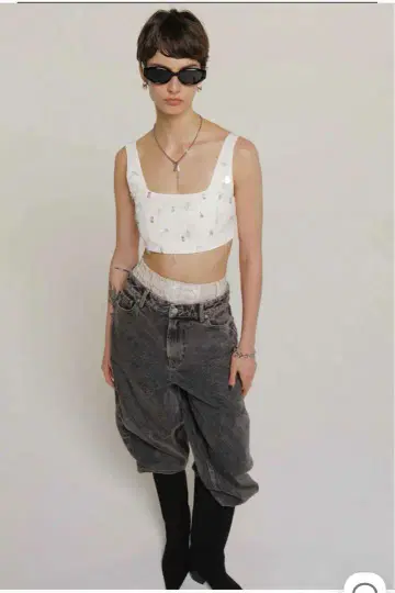 조제문 BIJOU BUSTIER