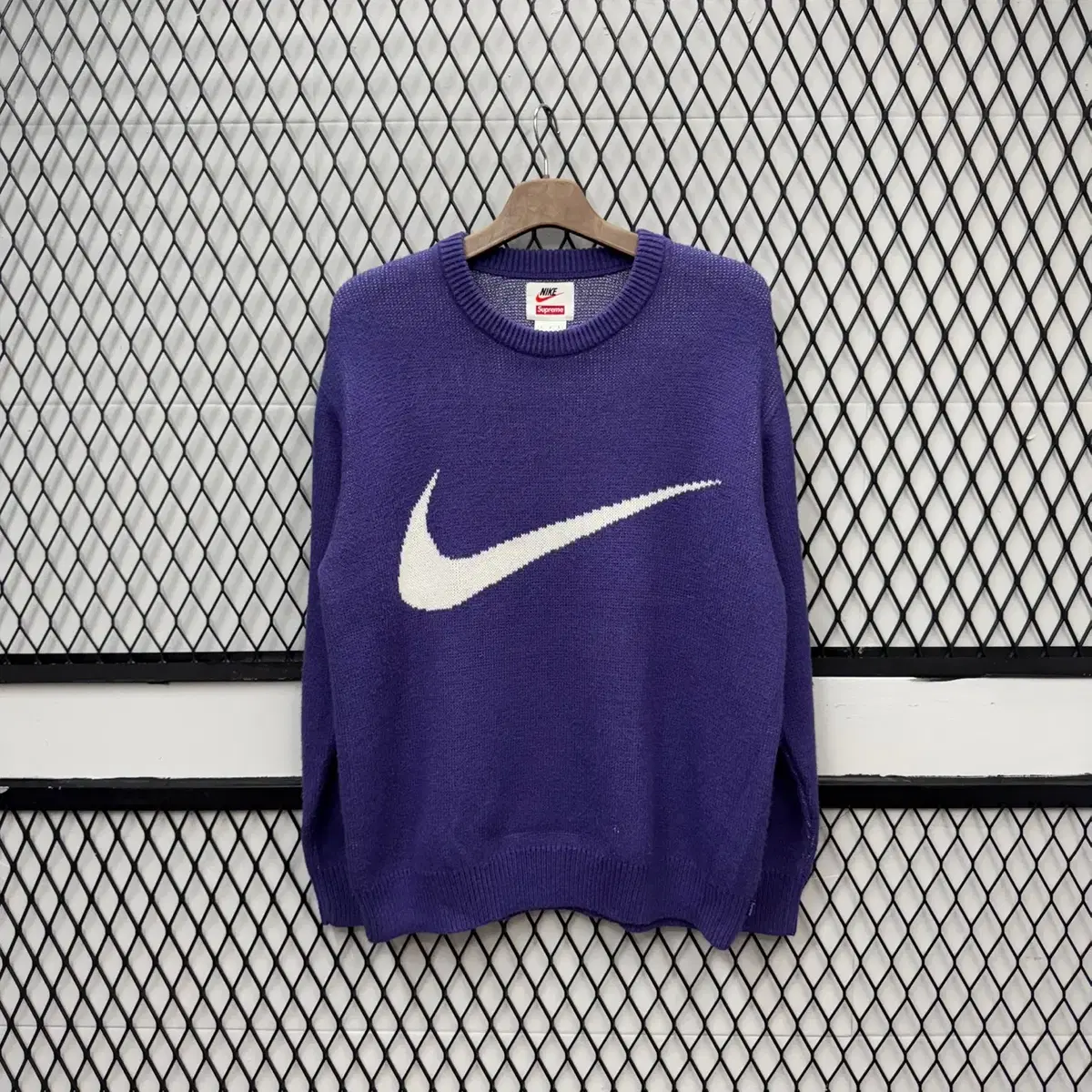 nike supreme knit