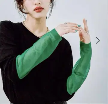 LEPSIM 소매 절개 풀오버 로리즈팜 지나시스