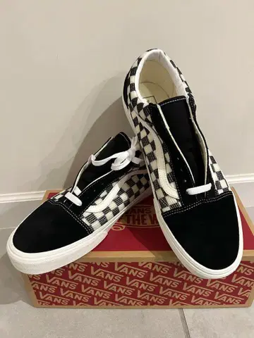 VANS 체커 패턴 스니커즈