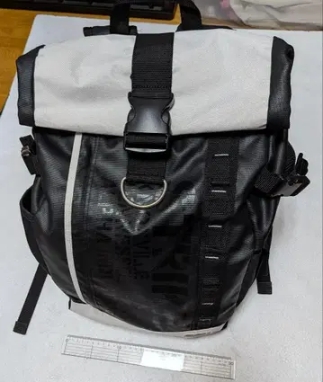 ALPHA INDUSTRIES 롤탑 백팩 블랙/화이트 견고하고 대용량