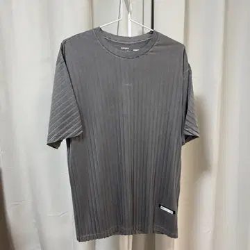 SATISFY 25SS AuraLite Pleated T-Shirt