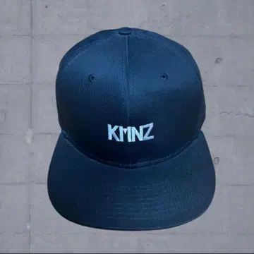 KMNZ KMNCAP BLACK