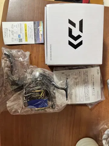 Daiwa CALDIA SW 5000D-CXH 2022 NEW 99%