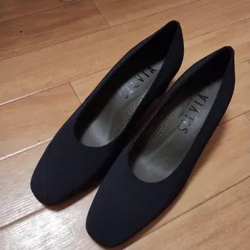 새상품급 SILVIA 실비아 공방 로얄 펌프스 블랙 23cm 관혼상제