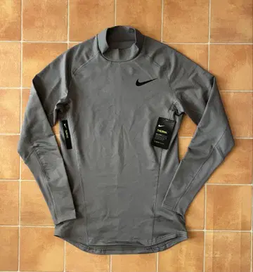 NIKE 나이키 DRY-FIT 모크넥 언더 그레이 S-M 긴팔