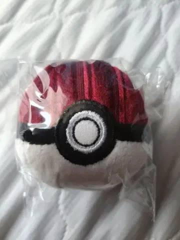 코메다 커피점 포켓몬 몬스터볼 키링 미개봉 새상품