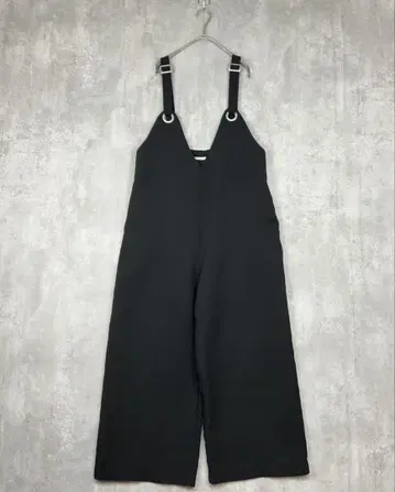 새상품급 KBF 블랙 살로펫 루즈핏 팬츠 실버 금장 장식