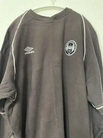 UMBRO 다크 그레이 긴팔 트레이닝복