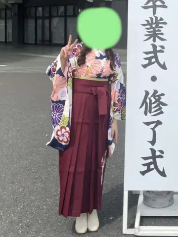 꽃무늬 빨간색 하카마와 오비 세트