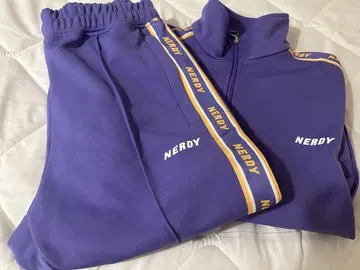 NERDY 퍼플 집업 저리 셋업