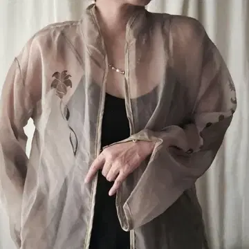 시스루 겉옷 시어 셔츠 블라우스 달의 위상 변화 꽃 긴팔 블라우스