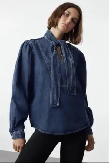 택 포함 새상품 ZARA 리본 데님 블라우스 L 완판템 정품