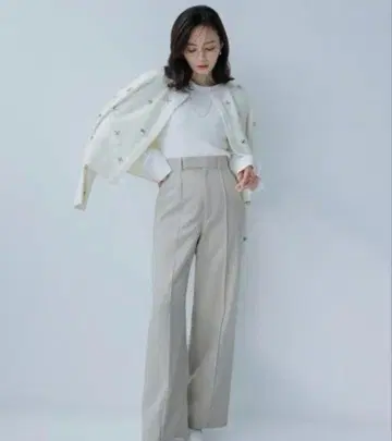 anuans S 사이즈 팬츠 핀턱 스트레이트 팬츠 18700엔