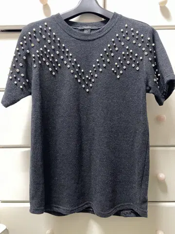 Forever 21 비쥬 T셔츠 (속기모) 다크 그레이 S
